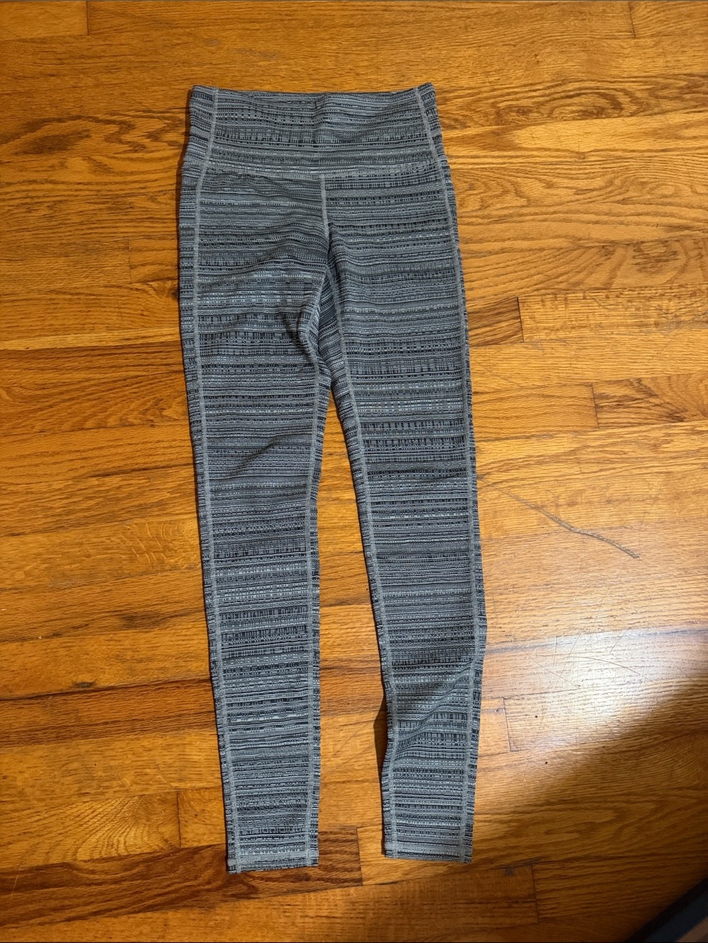 Athleta Gray Patterned High-Waist Leggings